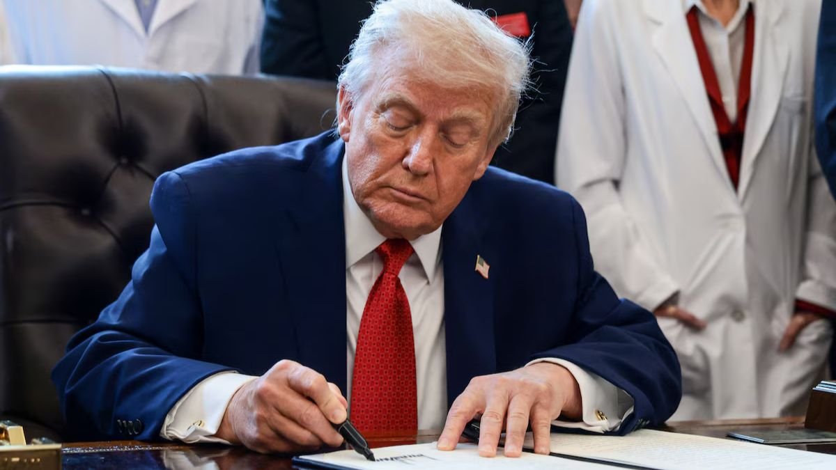 Para evitar incautación: Trump firma orden ejecutiva para proteger ingresos estadounidenses del petróleo venezolano